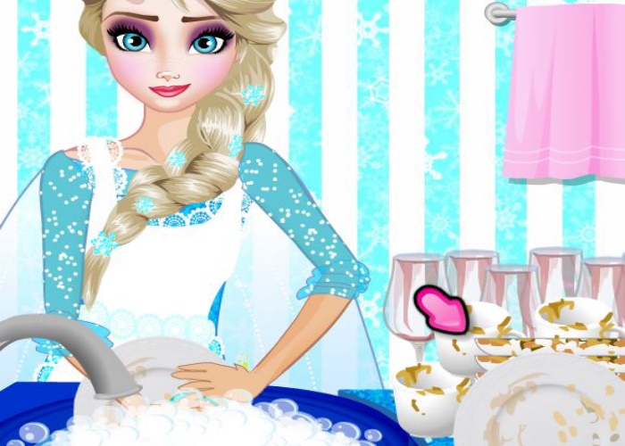Elsa fait la vaisselle